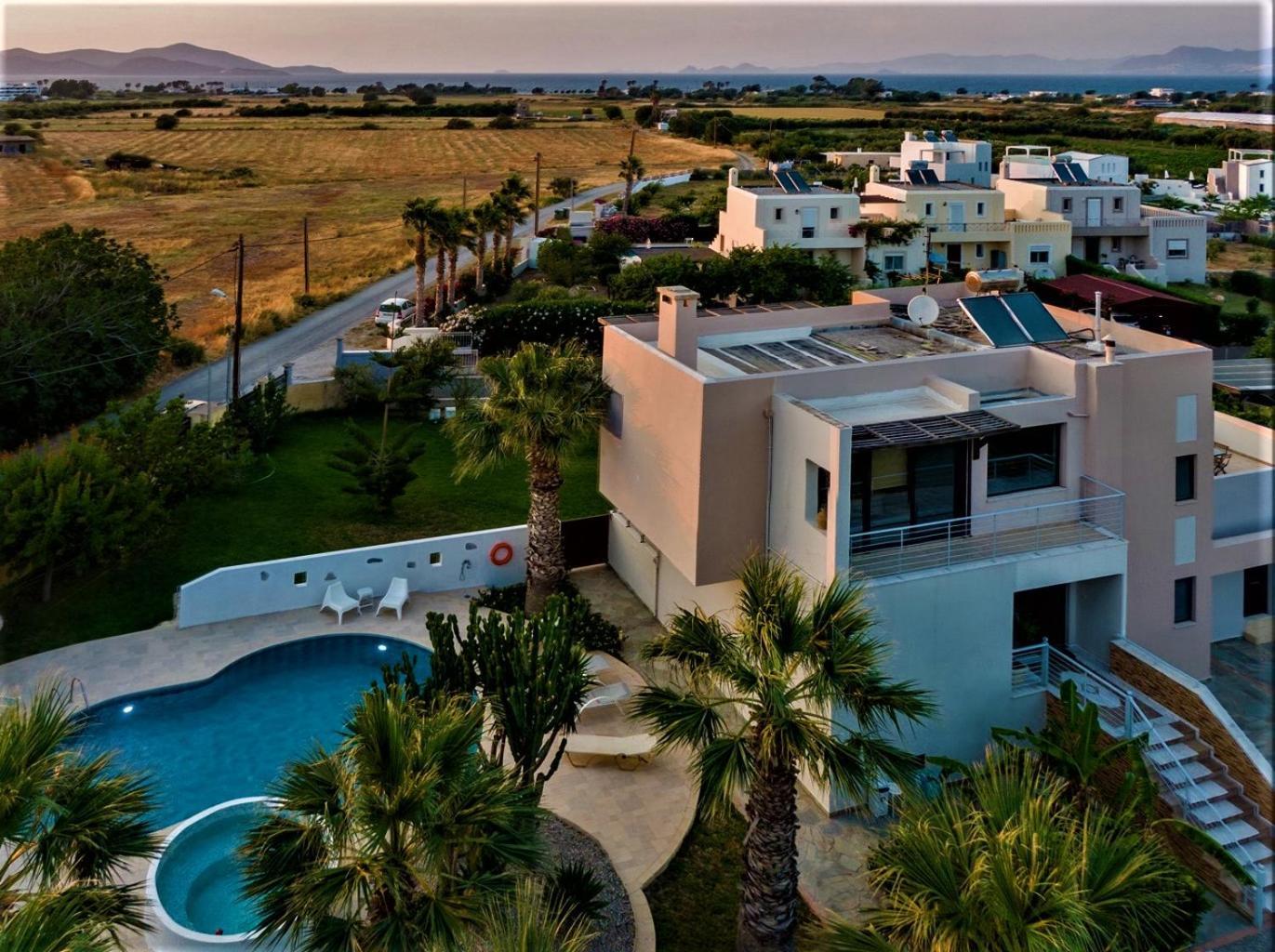 Xenos Villa 2 With A Private Pool,Near The Sea Tigaki Eksteriør billede